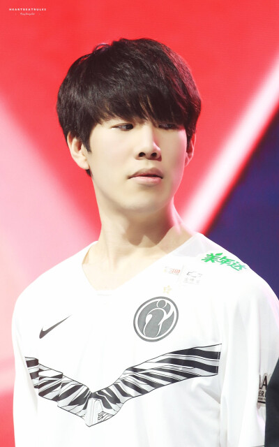 WE人员变动公告：原二队打野Yanxiang上调至一队