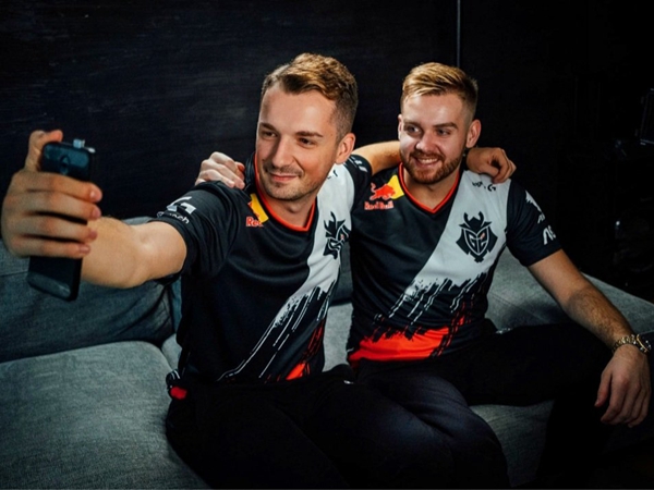 新闻一看吓一跳：雷死人不偿命的囧图集（942）